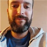 Doctor en astrofísica da clases a todos los niveles de matemáticas y física